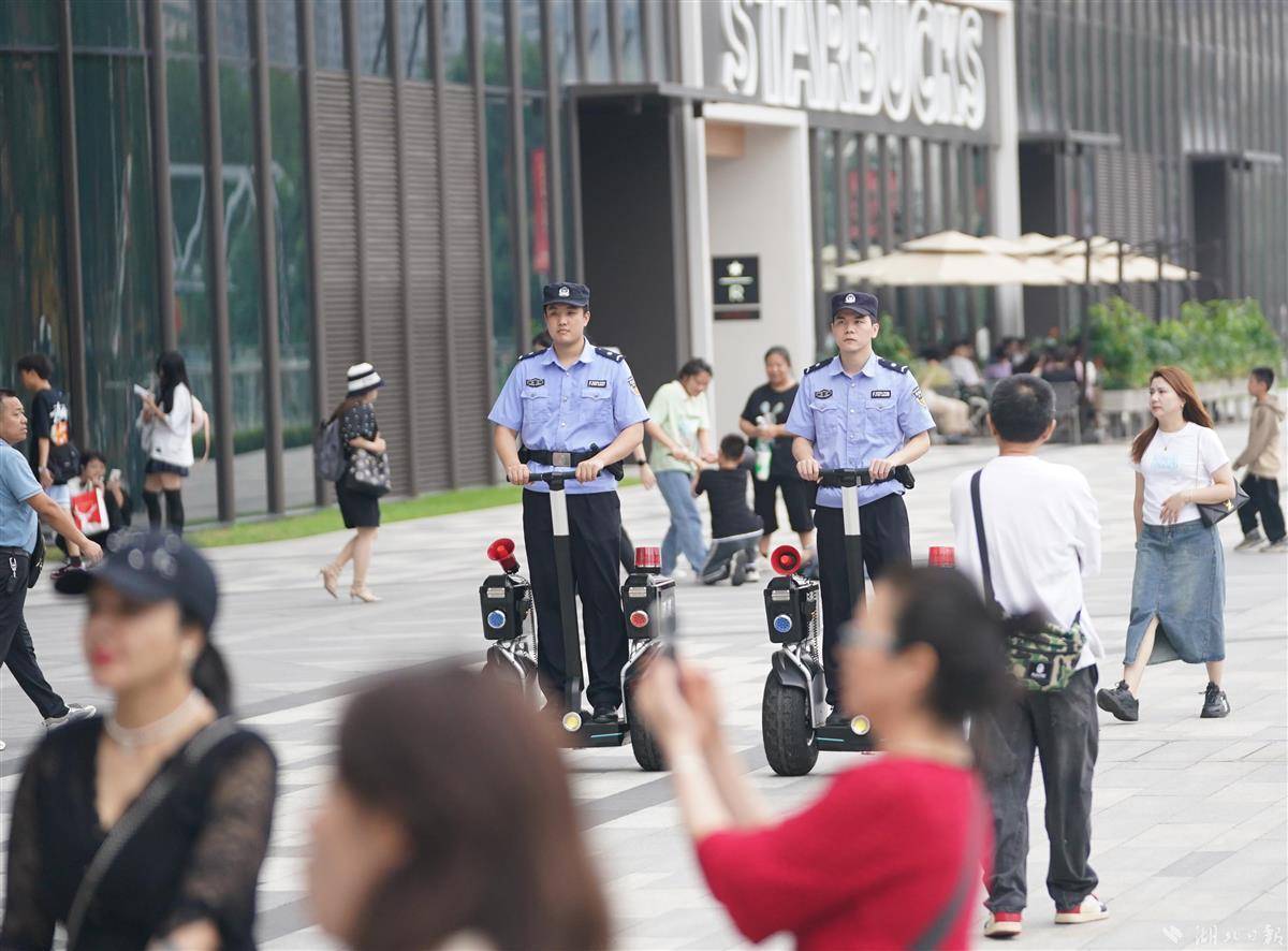 pg游戏官网